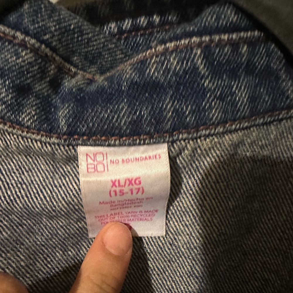 Jean jacket - Picture 3 of 3